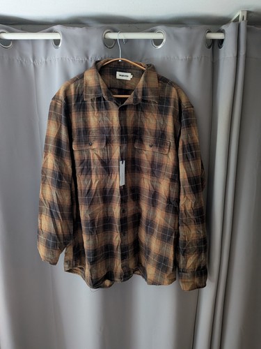 Nwt taylor stitch yosemite - nwt,